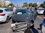 4 اصابات بحادث طرق متسلسل شمال مدينة يافا 